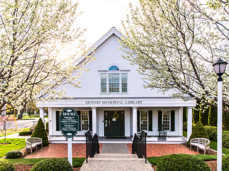 Dennis Memorial Library